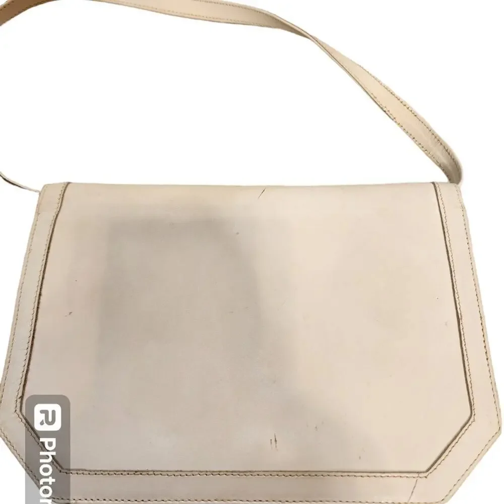 SALVATORE FERRAGAMO WHITE SATCHEL BAG